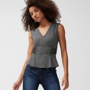 Chic Black and White Blouse for Effortless Style